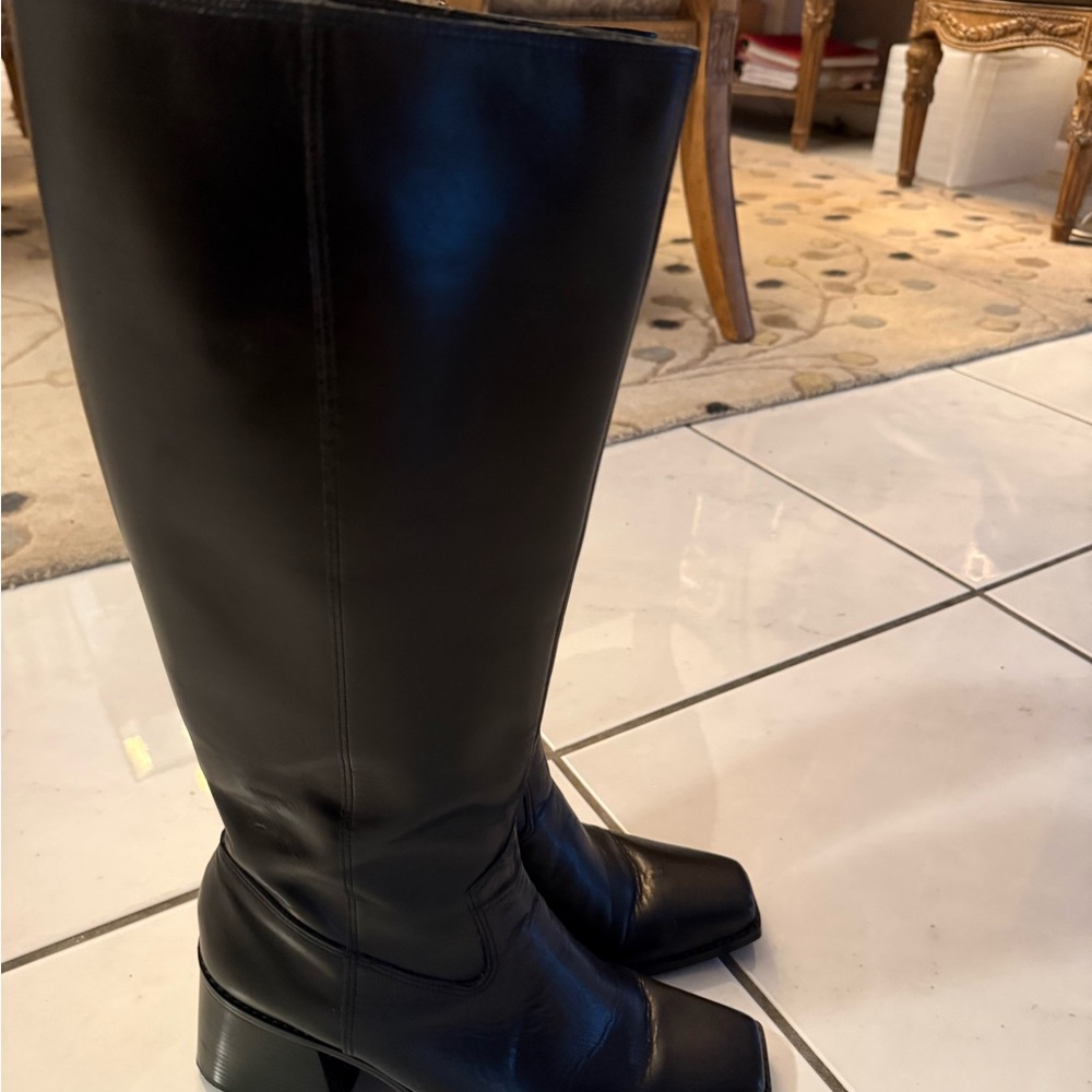 Vince Camuto Black Heeled Boots
